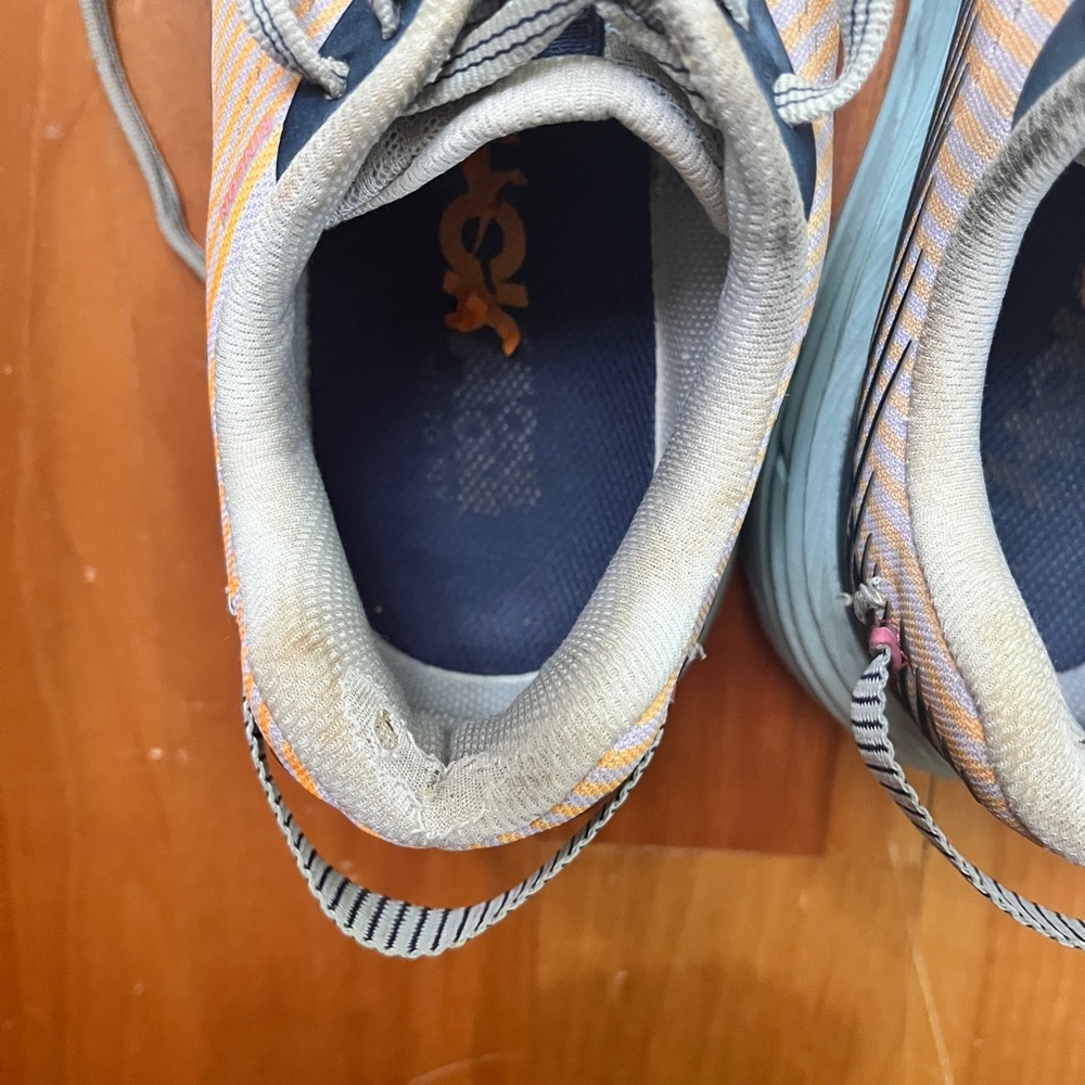 Hoka Rincon Running Shoes - Picture 2 of 3
